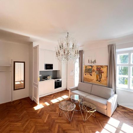 Ab Ljubljana - Breg Apartments Экстерьер фото